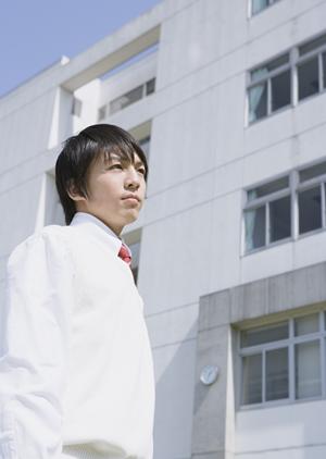 福岡で美容師・エステティシャン・メイクアップアーティストを育成する専門学校：福岡ビューティーアート専門学校の詳細と特徴